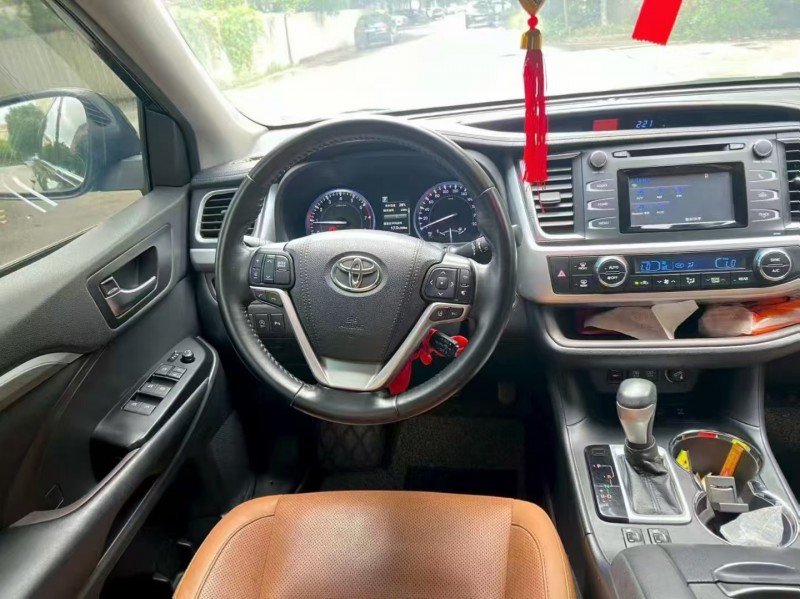 广州20年丰田汉兰达2