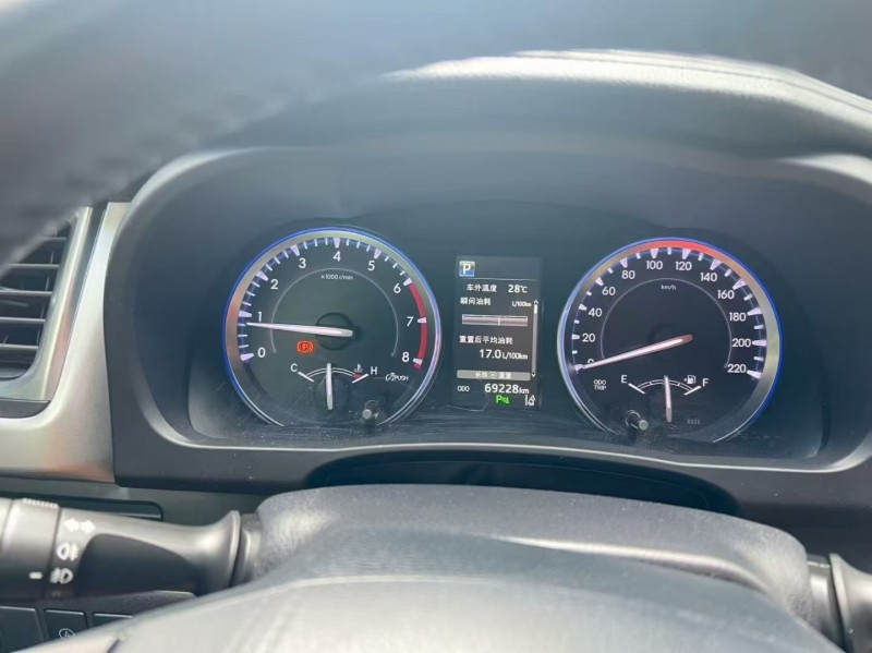 广州20年丰田汉兰达7