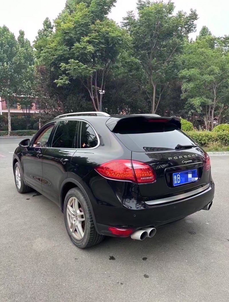 青岛13年保时捷卡宴7