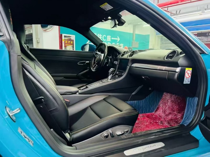 广州19年保时捷7184