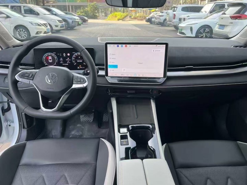 广州25年大众速腾5