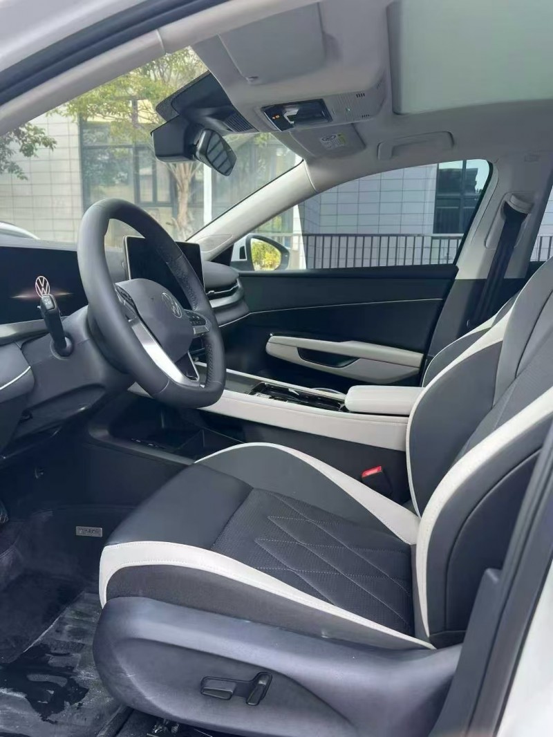 广州25年大众速腾6