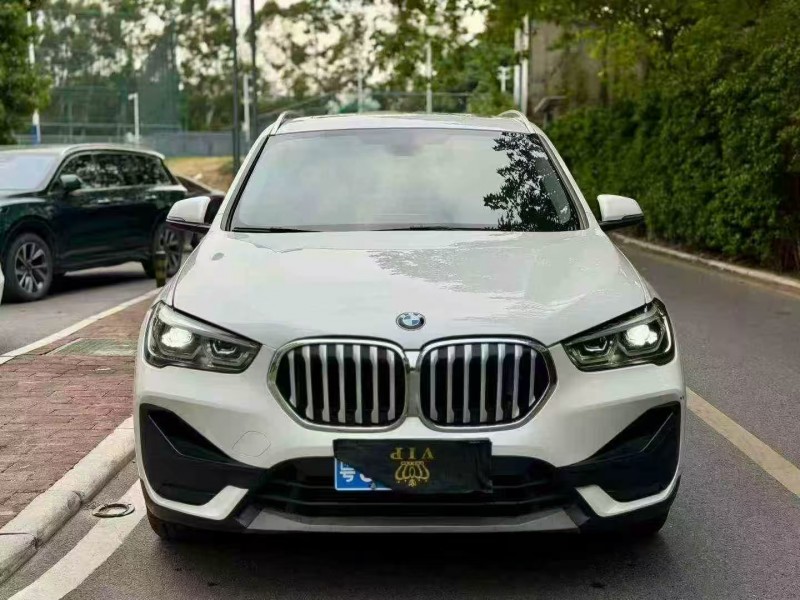 广州21年宝马X11