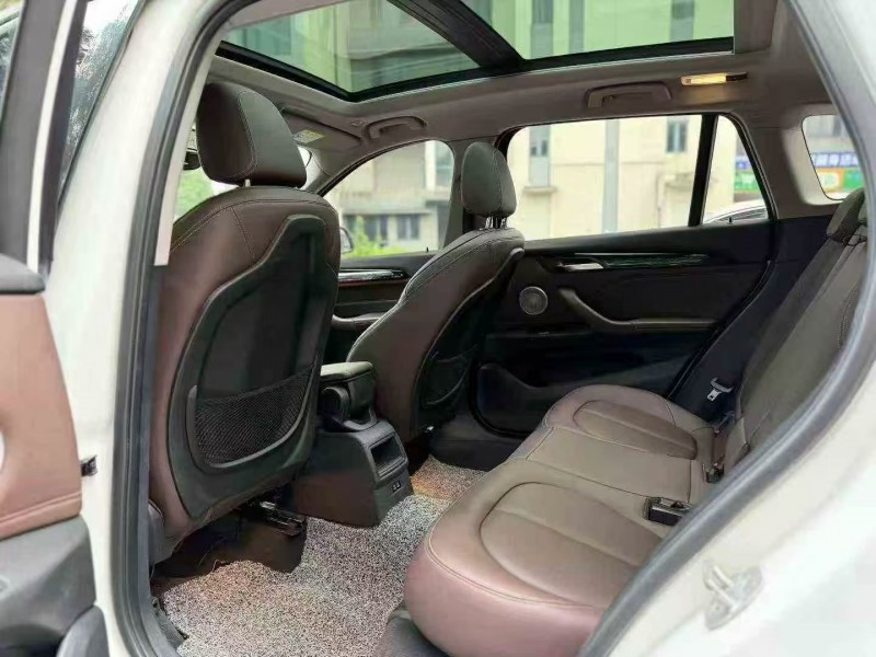 广州21年宝马X16