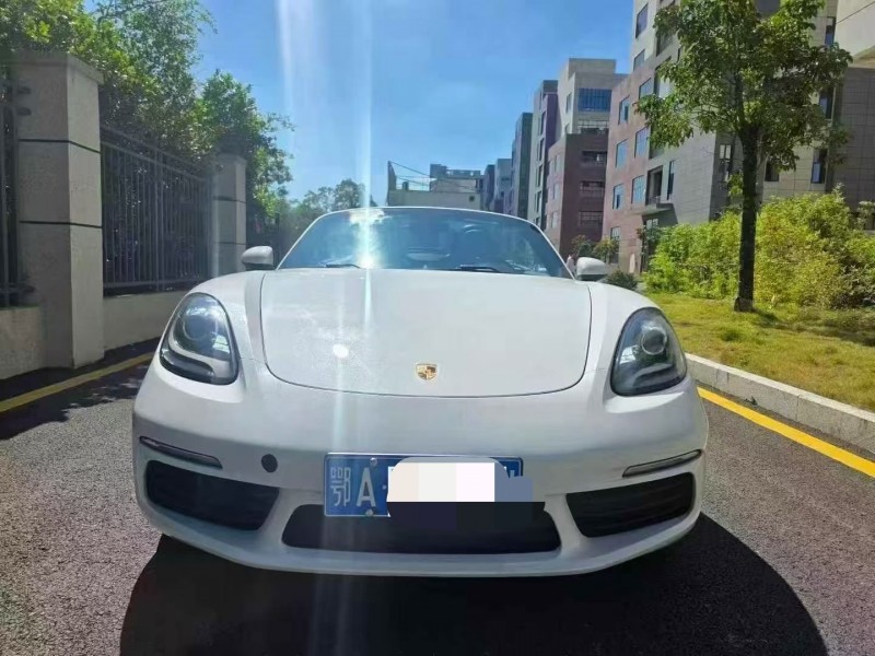 广州17年保时捷7181