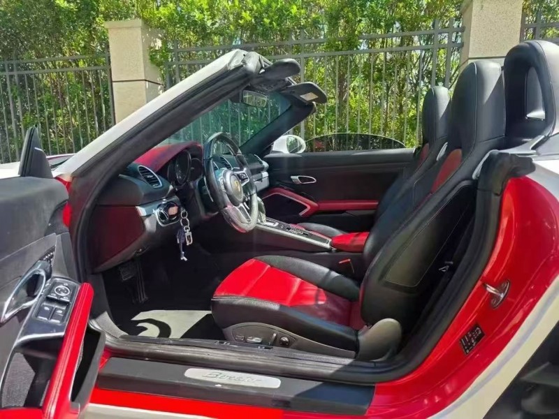 广州17年保时捷7184