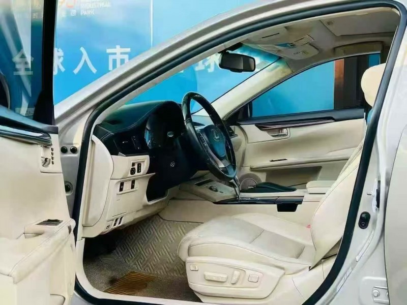 广州13年雷克萨斯ES6