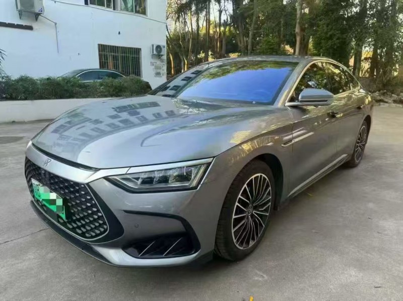 广州23年比亚迪汉3