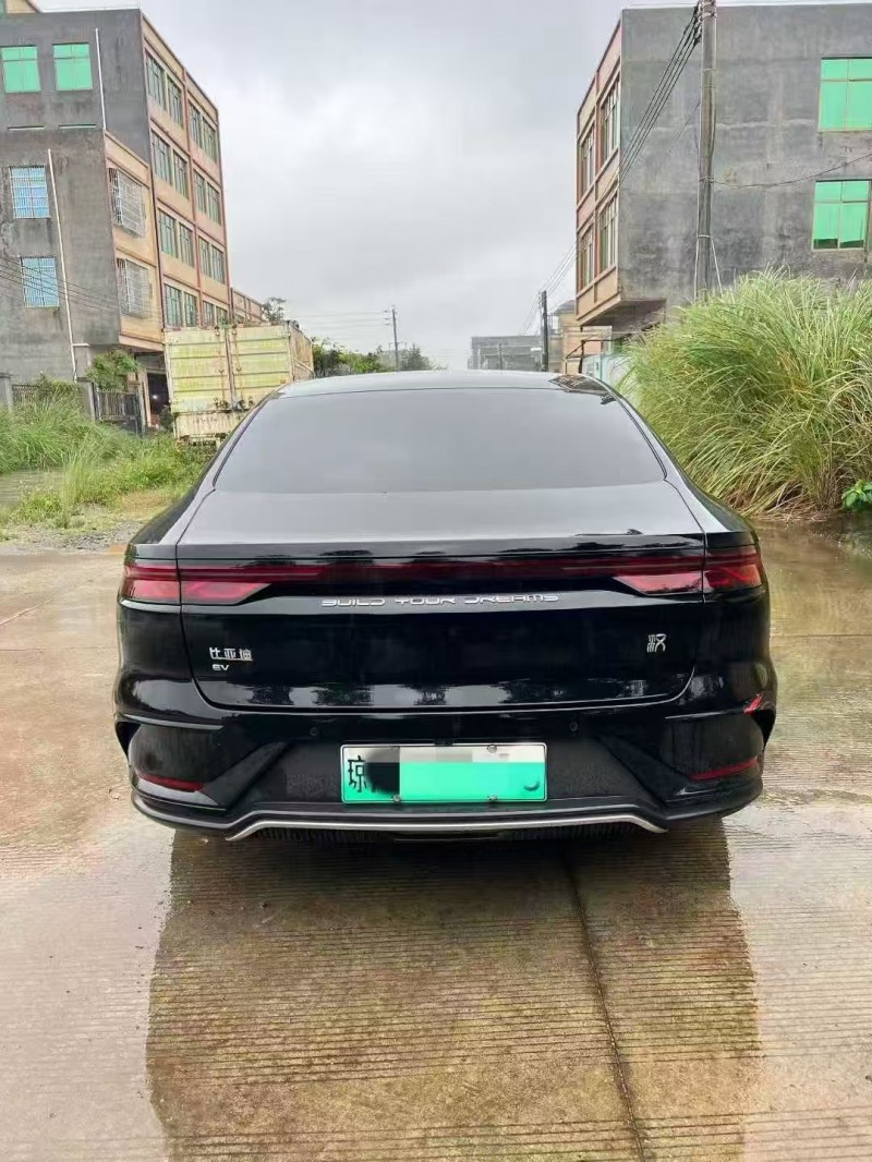 广州24年比亚迪汉9