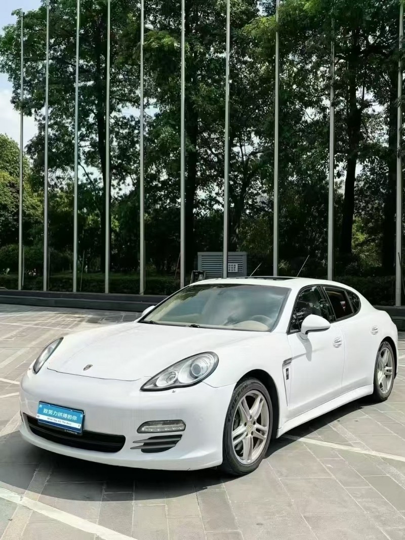 广州11年保时捷帕拉梅拉2