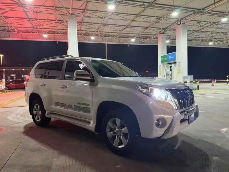 广州14年丰田普拉多2