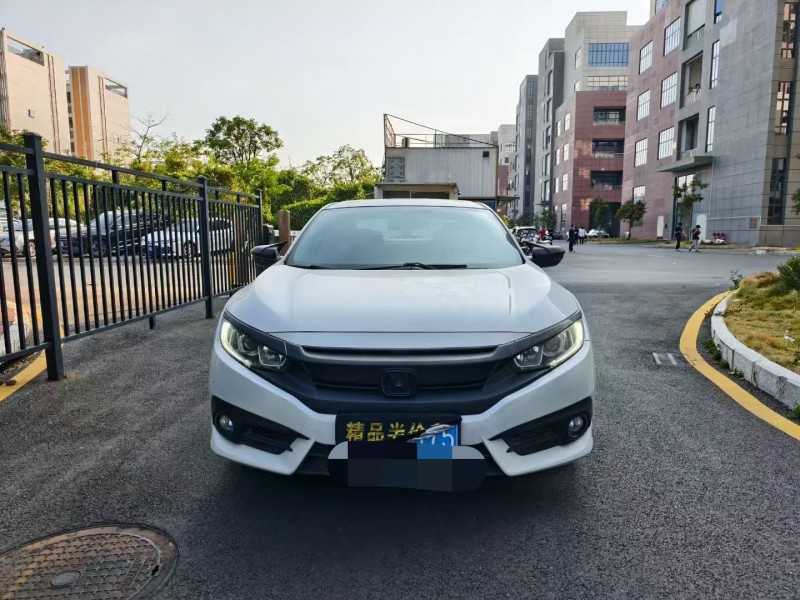 广州19年本田思域1