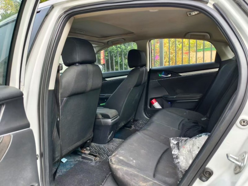 广州19年本田思域5