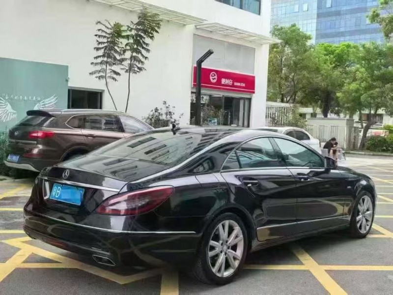 广州13年奔驰CLS7