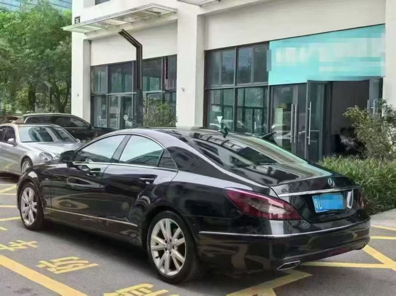 广州13年奔驰CLS8