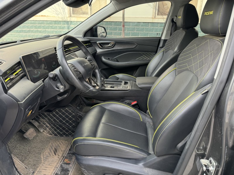 新乡22年荣威RX54