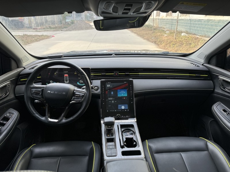 新乡22年荣威RX55