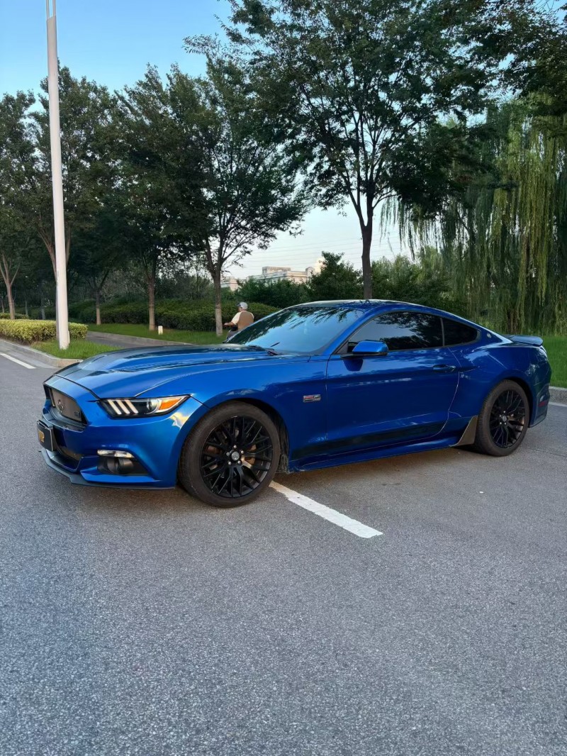 宿迁20年福特野马2