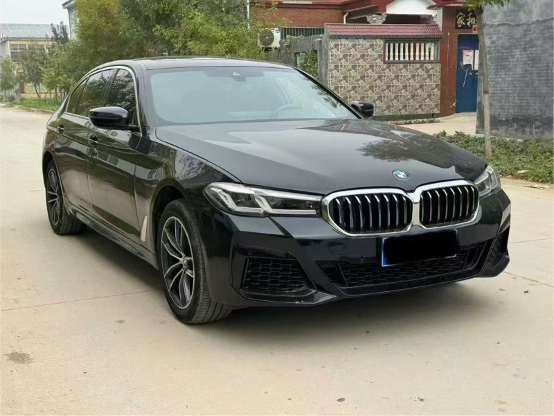 新乡24年宝马5系3