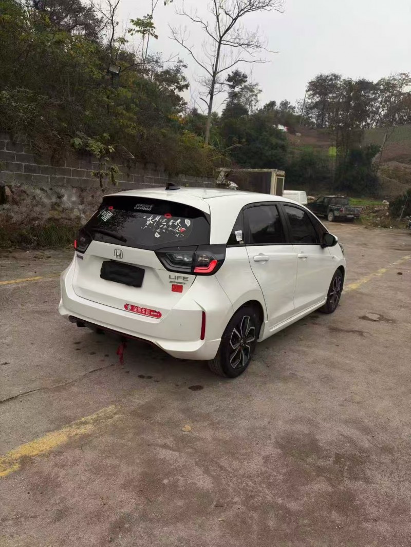 重庆21年本田飞度2