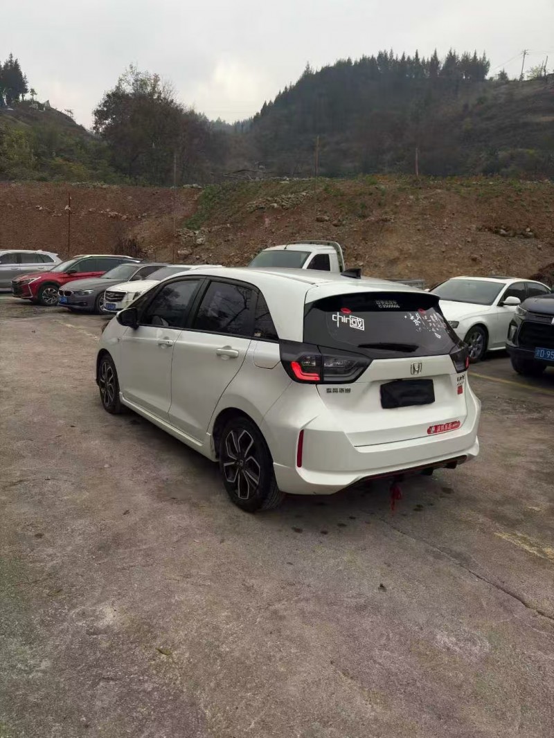 重庆21年本田飞度7