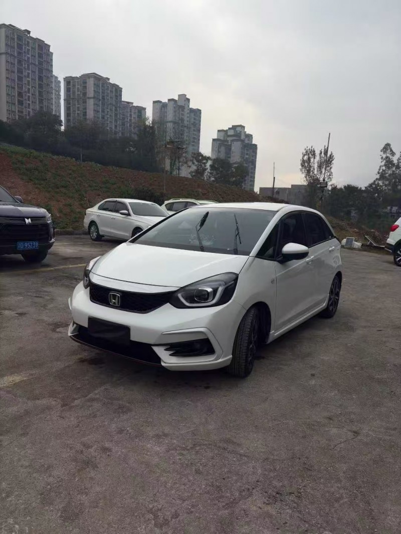 重庆21年本田飞度8