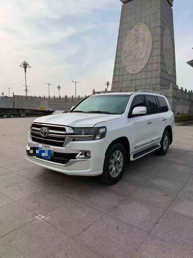 潍坊19年丰田兰德酷路泽3