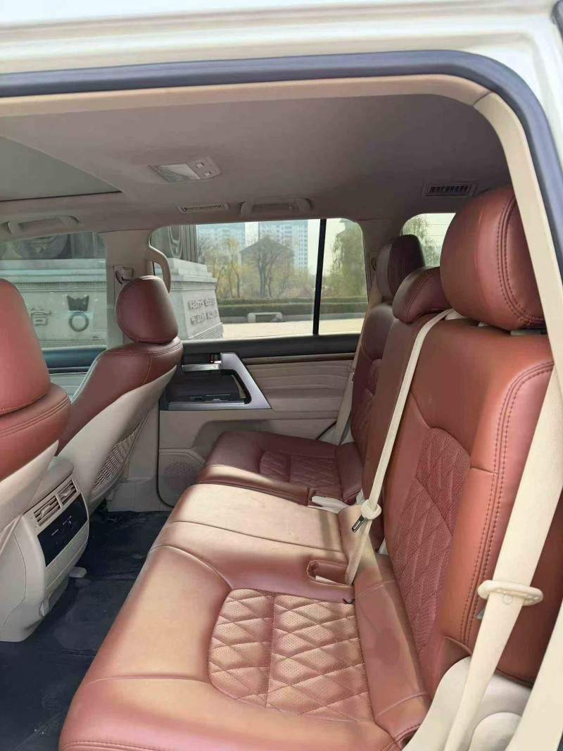 潍坊19年丰田兰德酷路泽6