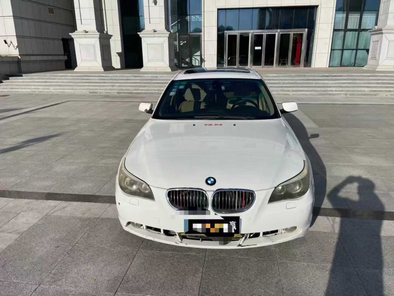 邢台09年宝马5系1