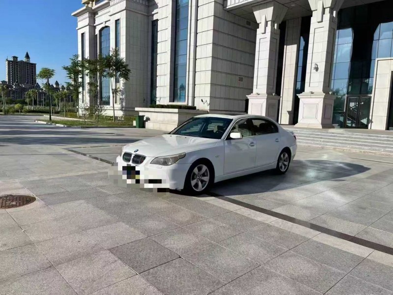 邢台09年宝马5系2