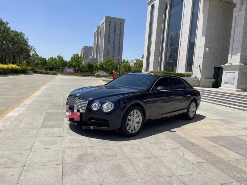 沧州16年宾利飞驰3