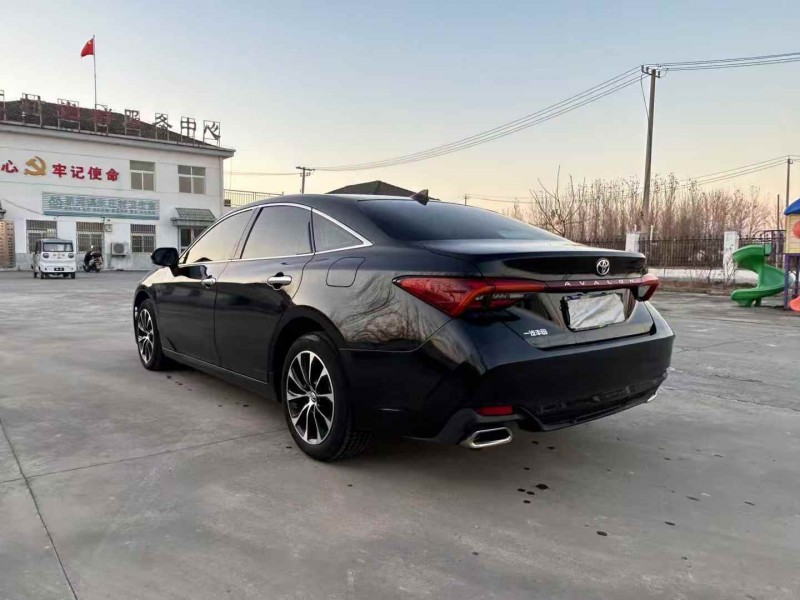 徐州23年丰田亚洲龙8