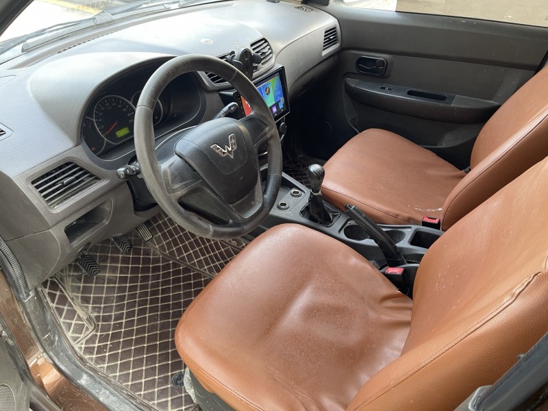 济宁20年五菱汽车宏光6