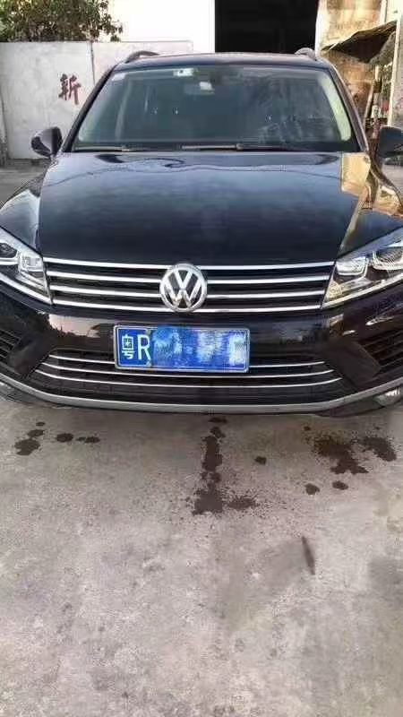 深圳18年大众途锐1