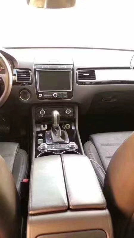 深圳18年大众途锐5