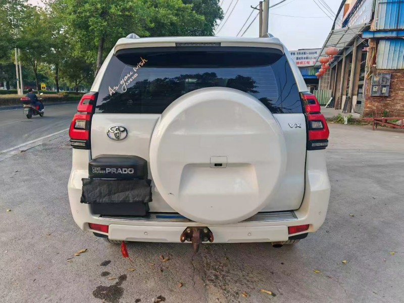 广州20年丰田普拉多9