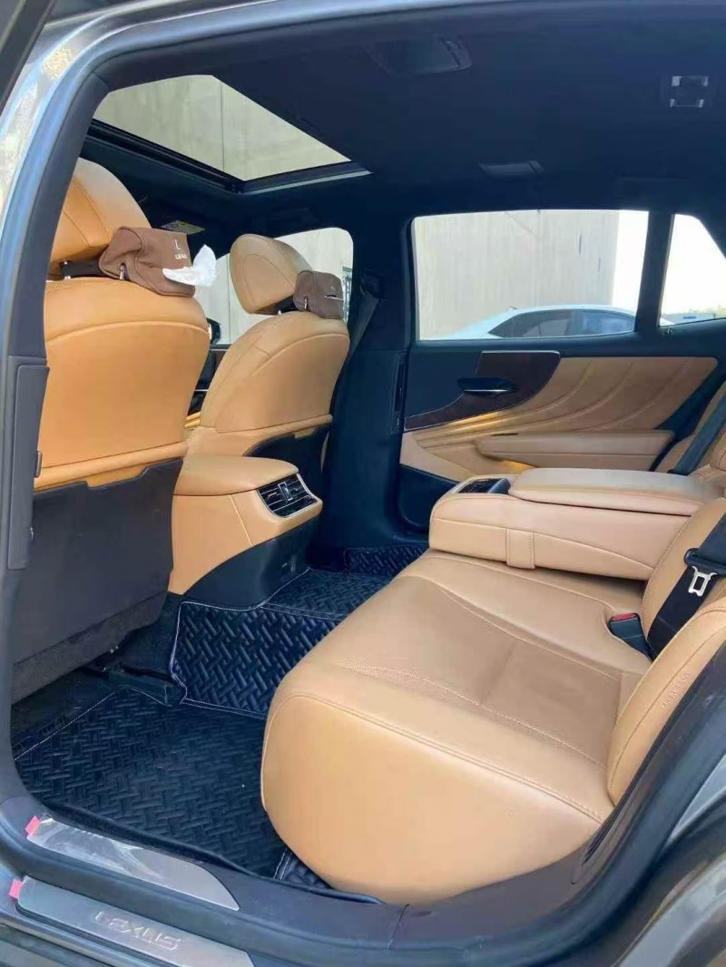 营口23年雷克萨斯LS5