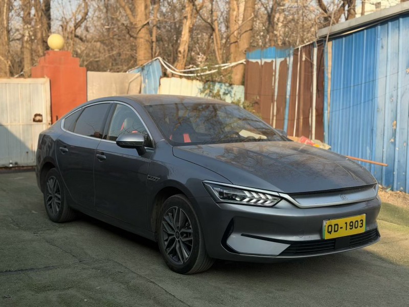 青岛25年比亚迪秦2