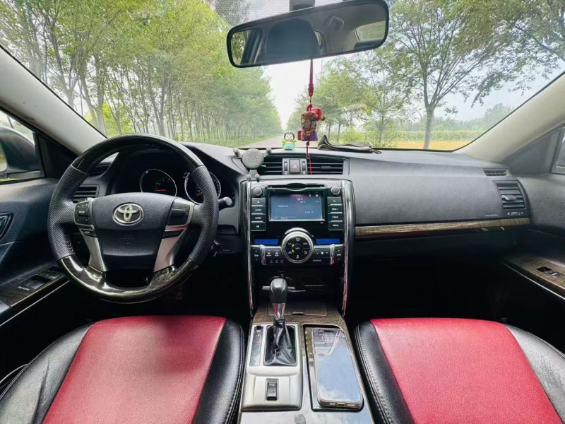 徐州15年丰田锐志5