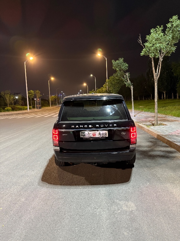 包头14年路虎揽胜行政8