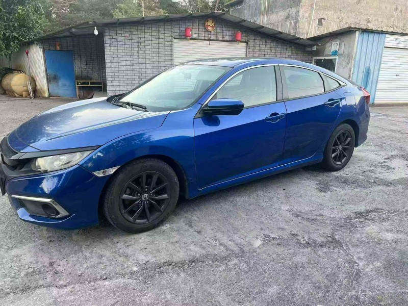 贵港20年本田思域2