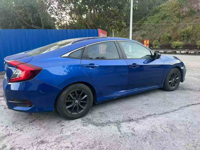 贵港20年本田思域7