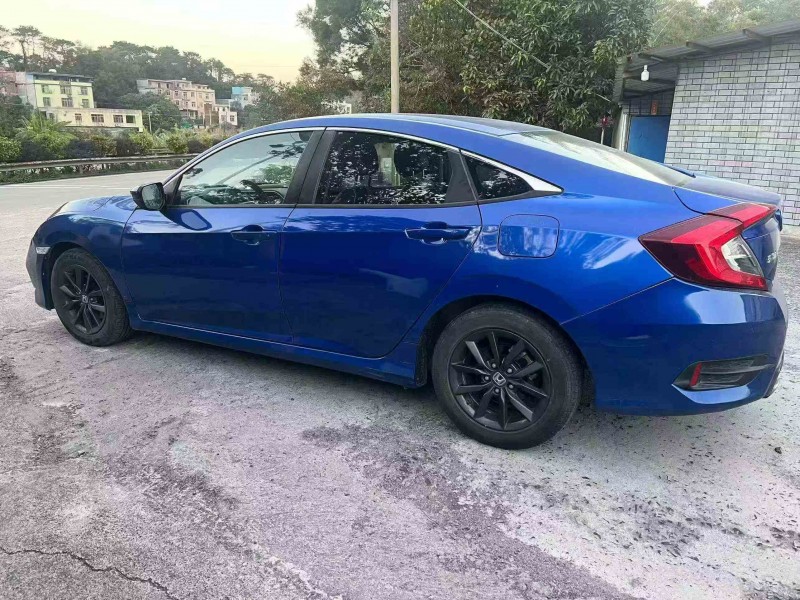 贵港20年本田思域8