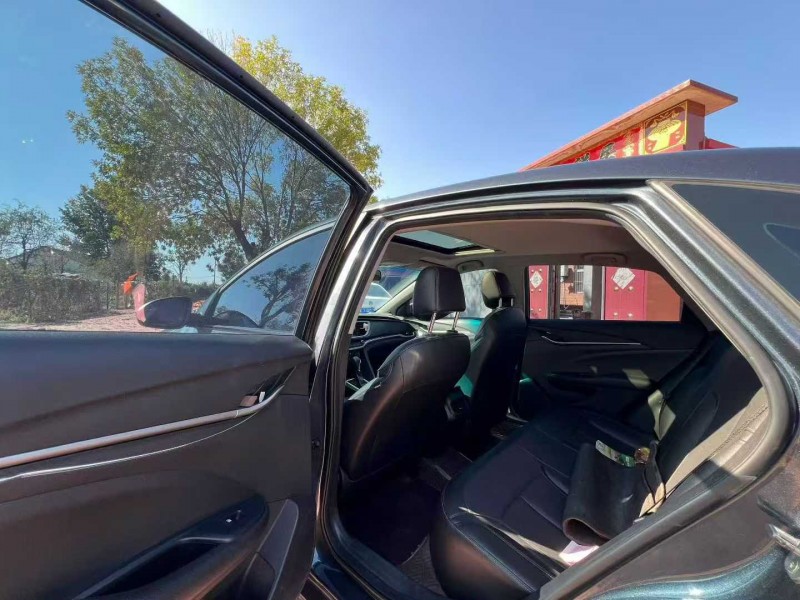 沧州21年别克英朗8