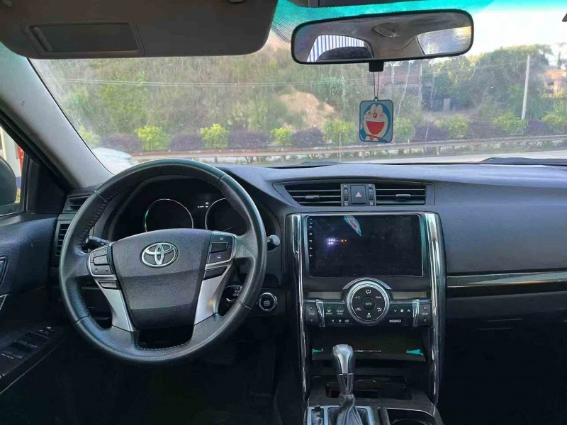 梧州13年丰田锐志6