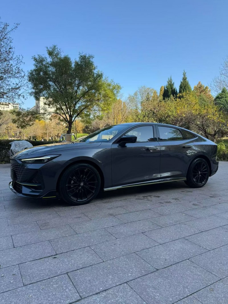 邢台23年长安汽车UNI2