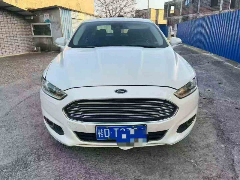 玉林13年福特蒙迪欧1