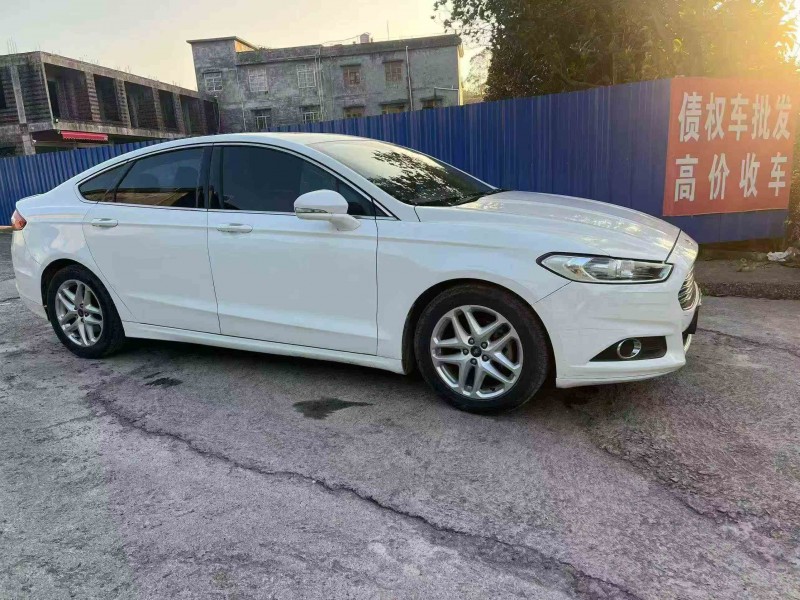 玉林13年福特蒙迪欧3