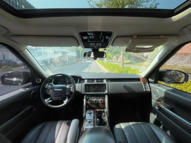 深圳16年路虎揽胜行政4