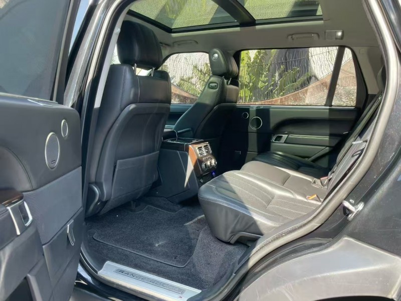 深圳16年路虎揽胜行政5